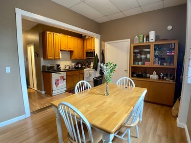 267 Highland Ave unit 1, Somerville, MA 02143 - photo 2