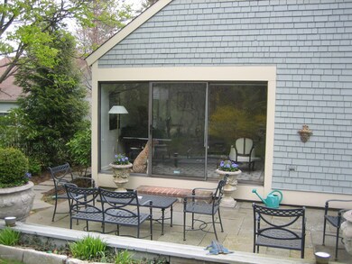 12 E Lyon Farm Dr, Greenwich, CT 06831 - photo 2