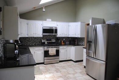 15 Adams St, Foxboro, MA 02035 - photo 5