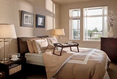 Burien Town Square unit 727, Burien, WA 98166 - photo 3