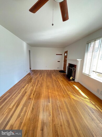 4909 Strathmore Ave, Kensington, MD 20895 - photo 5