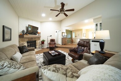 8-web-or-mls-2286-partridge-ct-se