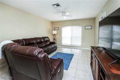4520 Skyline Blvd unit 206, Cape Coral, FL 33914 - photo 4