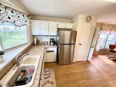 19471 Rolling Hills Ct unit 47-D, North Fort Myers, FL 33903 - photo 5