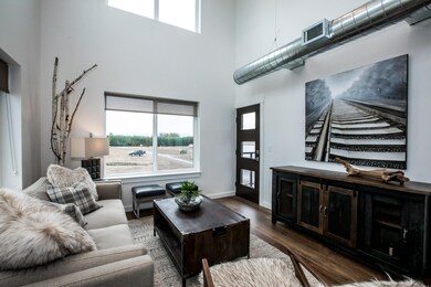 8 Living Room (5)