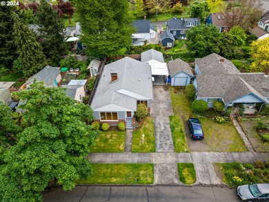 4330 NE 71st Ave, Portland, OR 97218 - photo 5