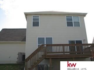 902 Mineral Dr, Papillion, NE 68046 - photo 6