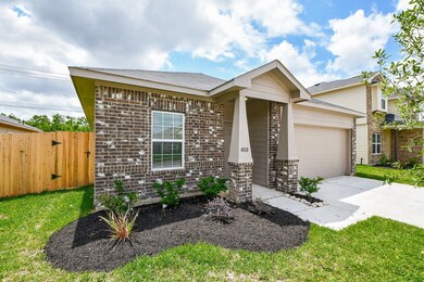 4818 S Richwood Dr, Rosenberg, TX 77469 - photo 2