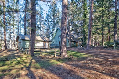 5821 Azalea Dr, Grants Pass, OR 97526 - photo 4