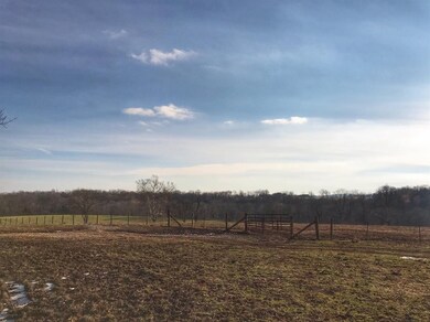 9401 Troy Pike, Versailles, KY 40383 - photo 7