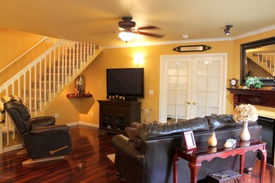 2Rivers_Living_Room