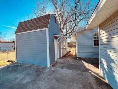 3201 Midway Ct, Granbury, TX 76049 - photo 5