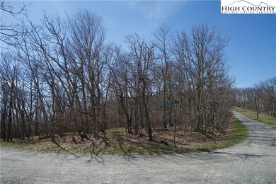 Nearly Flat Driveway Access From Shooting Star Tra