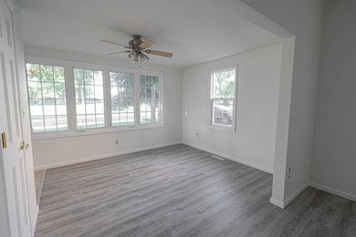 704 6th St, Traer, IA 50675 - photo 3