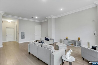 POTENTIAL 3RD BEDROOM