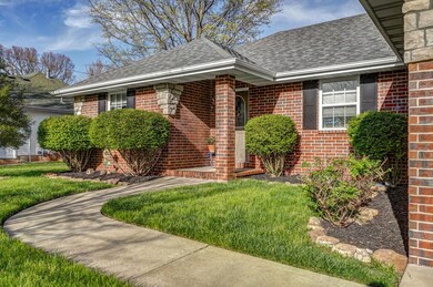 146 S Carlisle Dr, Nixa, MO 65714 - photo 2