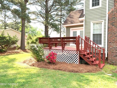 691 Corbett St, Winterville, NC 28590 - photo 4