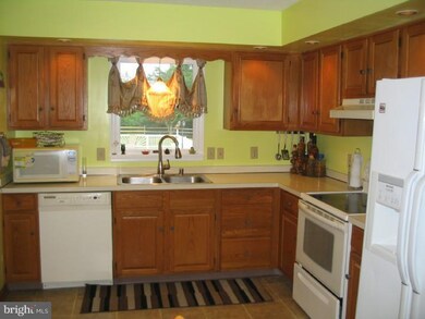 111 Michael Ln, Bear, DE 19701 - photo 7