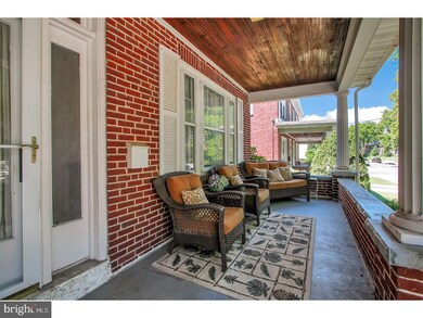 1426 Linden St, Reading, PA 19604 - photo 2