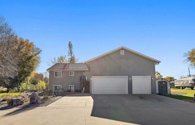 1055 Johnson Place SE, Owatonna, MN 55060 - photo 2