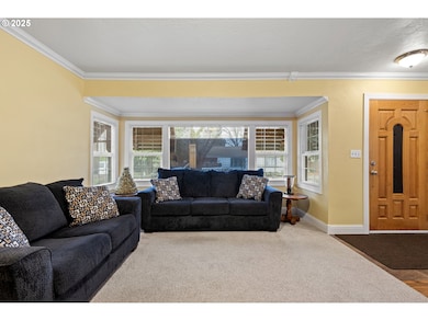 341 16th St, Springfield, OR 97477 - photo 5