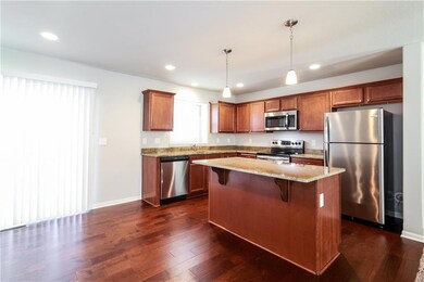 1112 Clayton Dr, Raymore, MO 64083 - photo 7