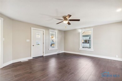 417 Allen Ave, Findlay, OH 45840 - photo 4