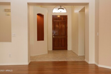 261 W Pecan Place, Tempe, AZ 85284 - photo 2