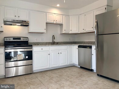 28 E E St, Brunswick, MD 21716 - photo 3