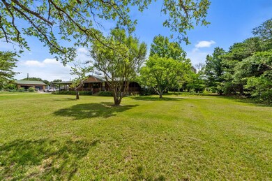 325 Cemetery Rd, Decatur, TX 76234 - photo 5