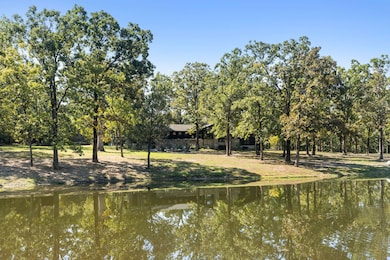 View overlooking the pond, inviting calm & contemplation.