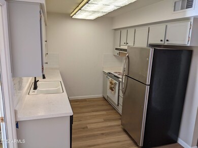 73B87AE4-D271-4851-A69C-50CEE6F7C8B4