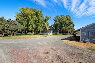 10901 N Pioneer Rd, Prosser, WA 99350 - photo 6