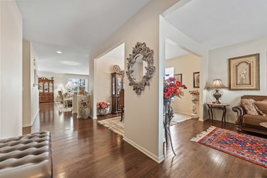 731 Slate Run, Elgin, IL 60124 - photo 4