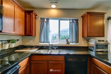 1542 E Gateway Heights Loop, Sedro-Woolley, WA 98284 - photo 3