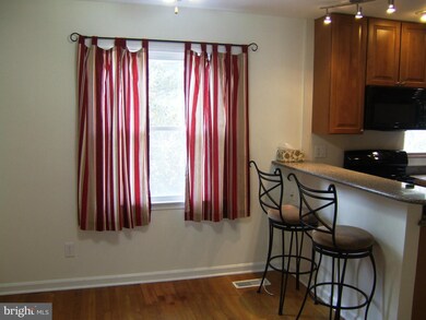 5608 Harding Ave, Alexandria, VA 22311 - photo 4