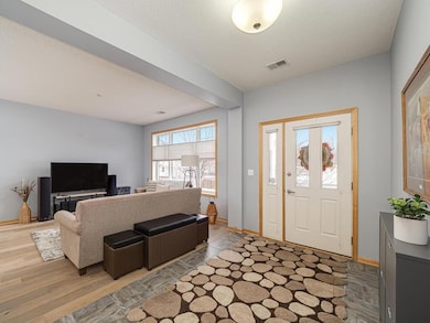 5970 W 16th St unit 712, Saint Louis Park, MN 55416 - photo 2