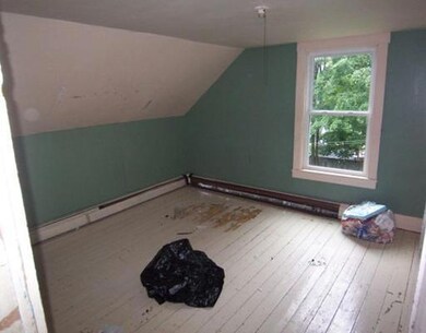 38 Baldwin St, Livermore Falls, ME 04254 - photo 5