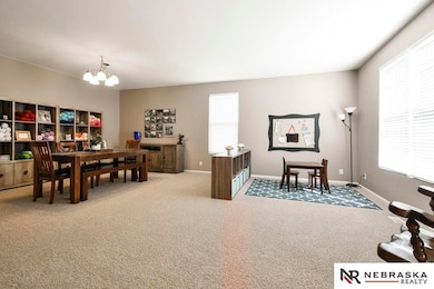 2208 S River Rock Dr, Papillion, NE 68046 - photo 5