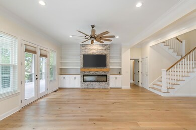 2408 Bending Oak Vacant_6