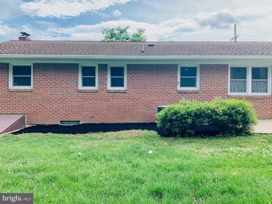 69 Salem Rd, Chambersburg, PA 17201 - photo 5