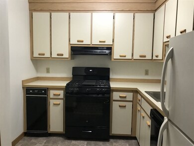 5 Blackstone Dr unit U26, Nashua, NH 03063 - photo 5