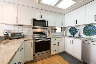 78-7070 Alii Dr unit D306, Kailua-Kona, HI 96740 - photo 4