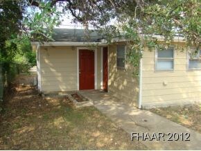 733 W Avenue B, Copperas Cove, TX 76522 - photo 3