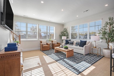 743 S Bend Ave, South Bend, IN 46617 - photo 6