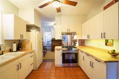 20 Glendale Ave, Providence, RI 02906 - photo 3