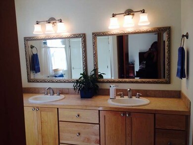 16734 Longmire Rd SE, Yelm, WA 98597 - photo 4