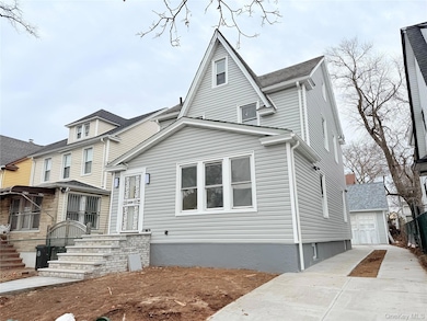 100-35 204th St, Jamaica, NY 11423 - photo 2