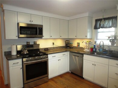28 Macarthur Blvd, Coventry, RI 02816 - photo 5