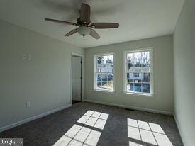 501 Stonewall St, Strasburg, VA 22657 - photo 7